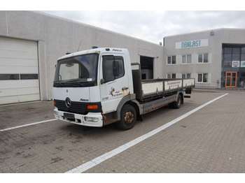 Dropside/ Flatbed truck Mercedes-Benz 815: picture 1