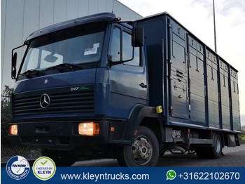Livestock truck Mercedes-Benz 817: picture 1