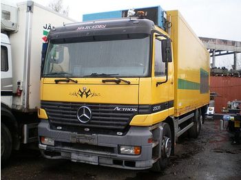 Refrigerator truck Mercedes-Benz ACTROS 2535L 6x2: picture 1