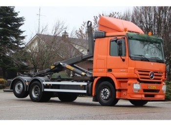 Hook lift truck Mercedes-Benz ACTROS 2541 EURO5!!HAAKARM/ABROLLKIPPER!!: picture 1