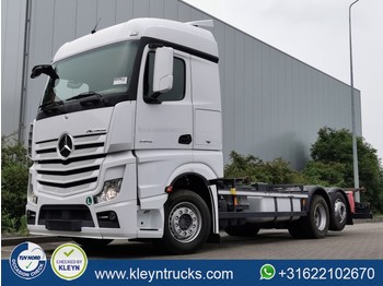 Container transporter/ Swap body truck Mercedes-Benz ACTROS 2542 streamspace eev: picture 1
