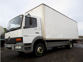Box truck Mercedes-Benz ATEGO 1217: picture 1