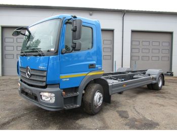 Cab chassis truck Mercedes-Benz ATEGO 1218: picture 1