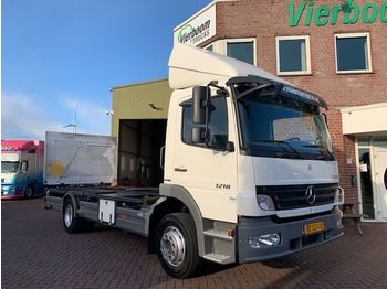 Container transporter/ Swap body truck Mercedes-Benz ATEGO 1218 L EURO4 20FT CONTAINER NEW CONDITION LOW KILOMETERS WITH LIFT: picture 1