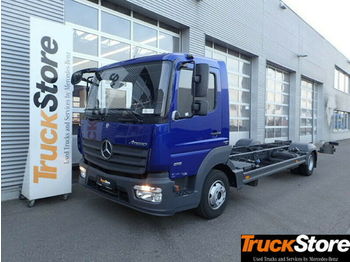 Cab chassis truck Mercedes-Benz ATEGO 818 L ClassicSpace S-Fahrerhaus Euro6: picture 1