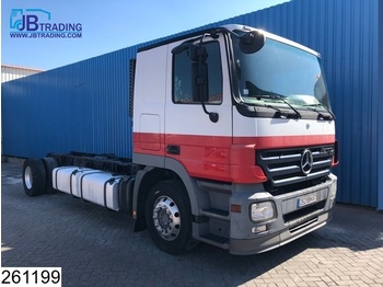 Cab chassis truck Mercedes-Benz Actros 1844 Automatic 16, Retarder, Airco, euro 4: picture 1