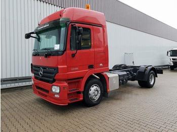 New Cab chassis truck Mercedes-Benz Actros 1848 4x2 Actros 1848 4x2 Standheizung/Klima: picture 1