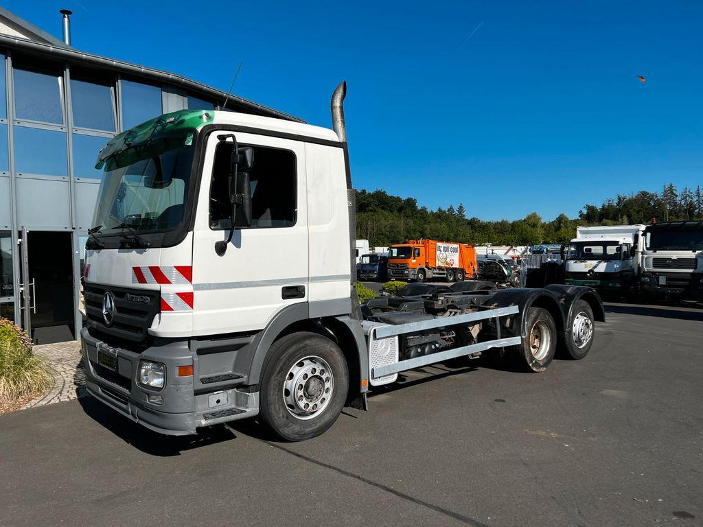 Cab chassis truck Mercedes-Benz Actros 2532 6x2 Hydraulik MP 2,  3 x am Lager: picture 2