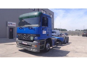 Cab chassis truck Mercedes-Benz Actros 2535 (6X2 / 8 TIRES / 8 ROUES): picture 1