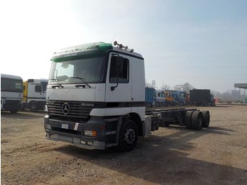 Cab chassis truck Mercedes-Benz Actros 2535 (FRONT STEEL SUSP / BIG AXLE / ITALIAN TRUCK): picture 1