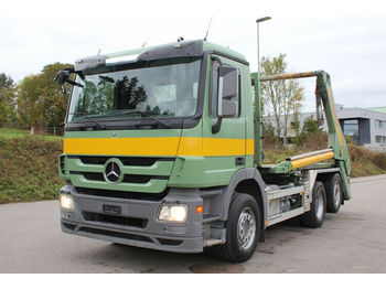 Skip loader truck Mercedes-Benz Actros 2536 6x2*4 Welaki: picture 1