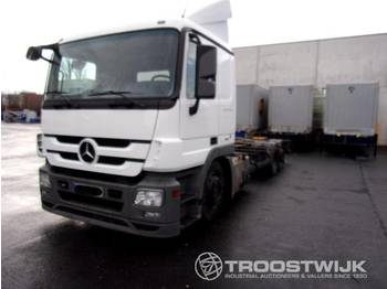 Container transporter/ Swap body truck Mercedes-Benz Actros 2536 NL 6X2: picture 1