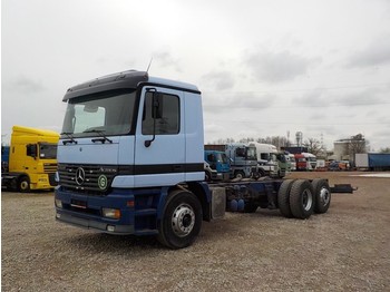Cab chassis truck Mercedes-Benz Actros 2540 (FRONT STEEL/ BIG AXLE/ 6X2): picture 1