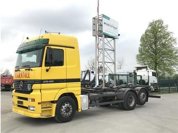 Container transporter/ Swap body truck Mercedes-Benz Actros 2540 LL: picture 1