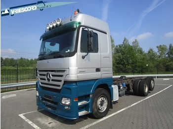 Cab chassis truck Mercedes-Benz Actros 2541 6x2: picture 1