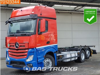 Container transporter/ Swap body truck Mercedes-Benz Actros 2542 6X2 Retarder Standklima Liftachse ACC Euro 6: picture 1