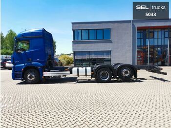 Cab chassis truck Mercedes-Benz Actros 2542 / Retarder / Xenon / Lenk-Liftachse: picture 1