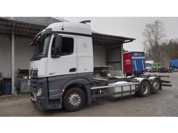 Container transporter/ Swap body truck Mercedes-Benz Actros 2545LL, E6, BDF, 6x2, Retarder, AHK: picture 1