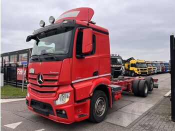 Cab chassis truck Mercedes-Benz Actros 2545 6X2 CHASSIS - LIFT AXLE: picture 1