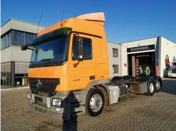 Cab chassis truck Mercedes-Benz Actros 2546 L 6x2 / PTO / Kipphydraulik: picture 1