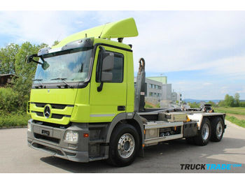 Hook lift truck Mercedes-Benz Actros 2548 6x2*4: picture 1