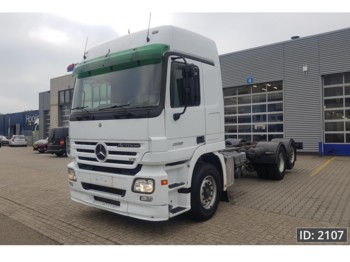 Cab chassis truck Mercedes-Benz Actros 2550 F04, Euro 3: picture 1