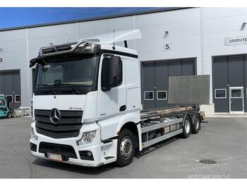 Container transporter/ Swap body truck Mercedes-Benz Actros 2551L: picture 1