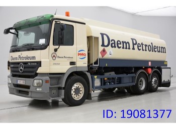 Tank truck for transportation of fuel Mercedes-Benz Actros 2636L - 6x2: picture 1