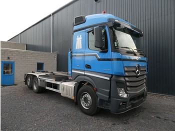 Container transporter/ Swap body truck Mercedes-Benz Actros 2645 6x2 EURO 5: picture 1