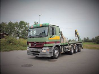 Skip loader truck Mercedes-Benz Actros 3241: picture 1