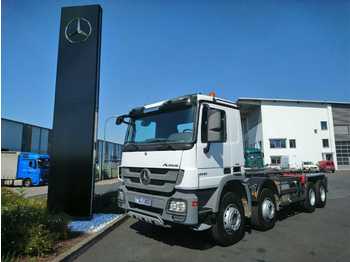 Hook lift truck Mercedes-Benz Actros 4141 K 8x4 Abrollkipper Klima: picture 1