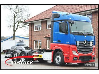 Container transporter/ Swap body truck Mercedes-Benz Actros MP4 2545 LL, LBW, NAVI, Safety Pack,: picture 1