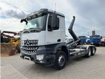 Hook lift truck Mercedes-Benz Arocs 2645 L 6x4 Abrollkipper Meiller 20.67: picture 1