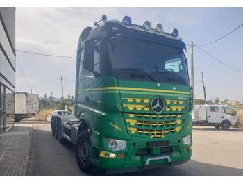 Container transporter/ Swap body truck Mercedes-Benz Arocs 3263 8x4 (Renault-Scania): picture 1
