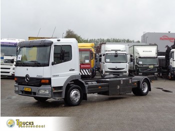 Cab chassis truck Mercedes-Benz Atego 1223 + 6 cylinder + Airco: picture 1