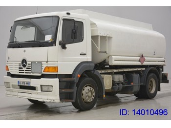 Tank truck for transportation of fuel Mercedes-Benz Atego 1823: picture 1