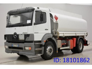 Tank truck for transportation of fuel Mercedes-Benz Atego 1823: picture 1
