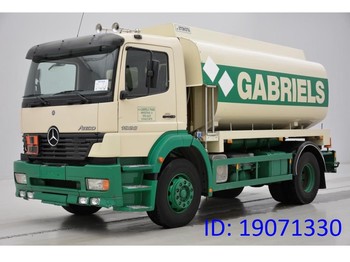 Tank truck for transportation of fuel Mercedes-Benz Atego 1928: picture 1