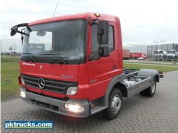 New Cab chassis truck Mercedes-Benz Atego 812: picture 1