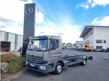 New Cab chassis truck Mercedes-Benz Atego 818 L 4x2 Fahrgestell 4.220mm Radstand: picture 1