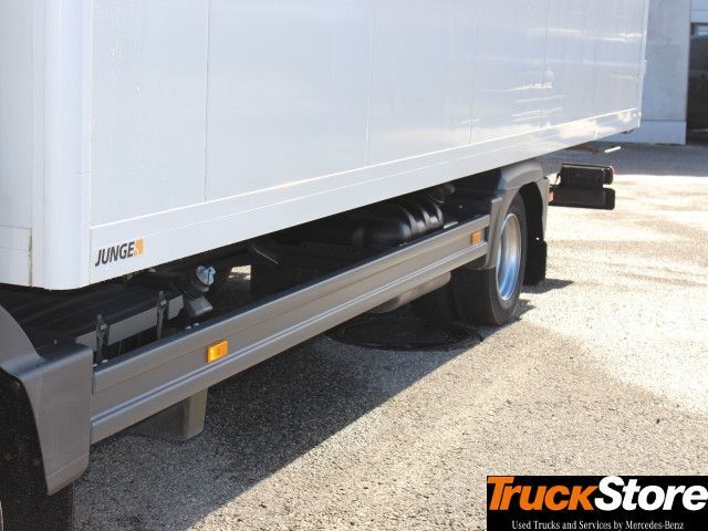 Box truck Mercedes-Benz Atego 818 Möbelkoffer Classic-Fhs S-Fhs: picture 3