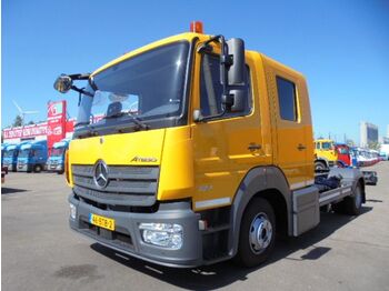 New Cab chassis truck Mercedes-Benz Atego 824 DEMO: picture 1