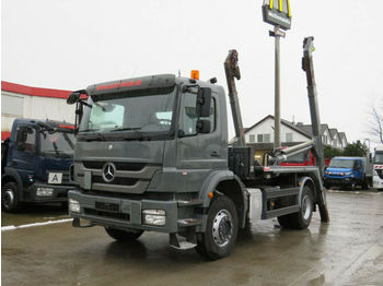 Skip loader truck Mercedes-Benz Axor 1833 K  Absetzkipper Meiller AK 12 MT: picture 1