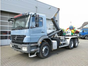 Hook lift truck Mercedes-Benz Axor 2633 K 6x4 Abrollkipper Radstand 3900mm kur: picture 1