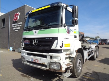 Container transporter/ Swap body truck Mercedes-Benz Axor 2640 261"km 6x4: picture 1