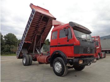 Curtainsider truck Mercedes Benz MB 1938 (4X2): picture 1
