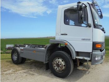 Cab chassis truck Mercedes-Benz MB Atego 4X4 1523 Sper Manual gearbox: picture 1