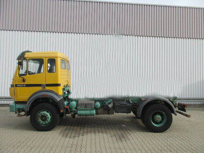 Cab chassis truck Mercedes-Benz SK 1824 AK 4x4 SK 1824 AK 4x4 Chassis Sitzhzg.: picture 8