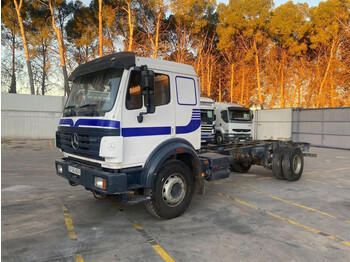 Cab chassis truck Mercedes-Benz SK 1827 V6 BIG AXLE HUB REDUCTION / GRAND PONT REDUCTEUR: picture 1