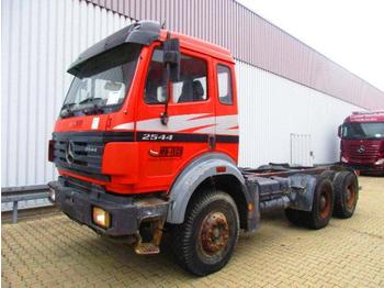 Cab chassis truck Mercedes-Benz SK 25/2644 K 6x4 SK 25/2644K 6x4 Chassis Truck: picture 1